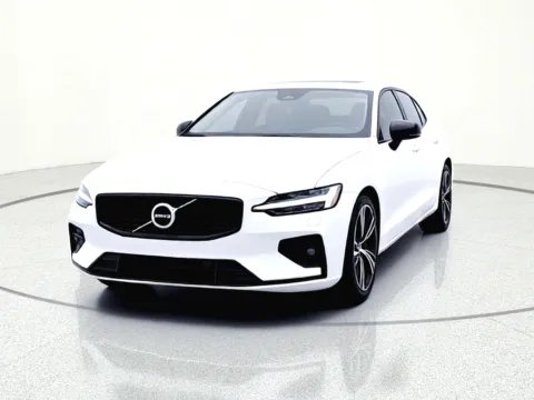 Photos of 2024 Volvo S60 B5 Plus Dark Theme for sale in Gurnee, IL at CarWise Gurnee