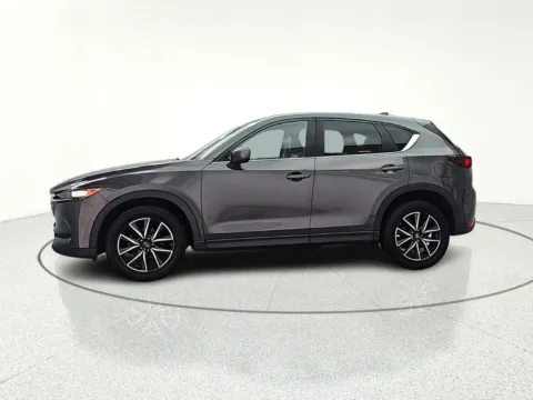 More photos of 2018 Mazda CX-5 Touring at CarWise Gurnee, IL