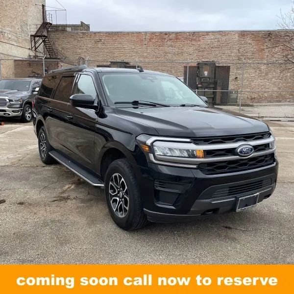 Black 2023 Ford Expedition Max XLT for sale in Gurnee, IL