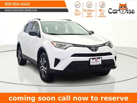 White 2018 Toyota RAV4 LE for sale in Gurnee, IL