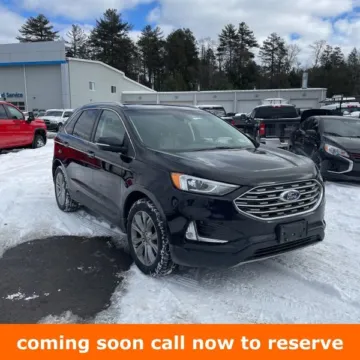 Black 2019 Ford Edge Titanium for sale in Gurnee, IL