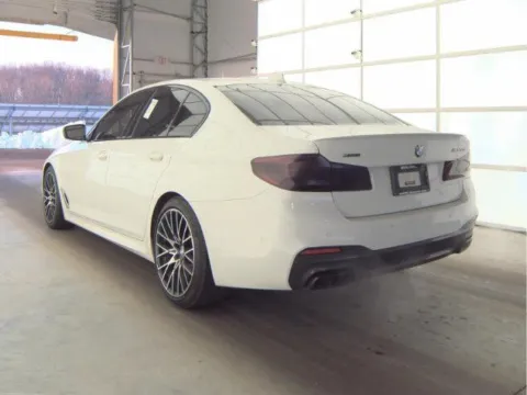 Photos of 2020 BMW 5 Series M550i xDrive for sale in Gurnee, IL at CarWise Gurnee