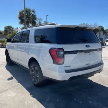 Photos of 2020 Ford Expedition Max Limited for sale in Gurnee, IL at CarWise Gurnee