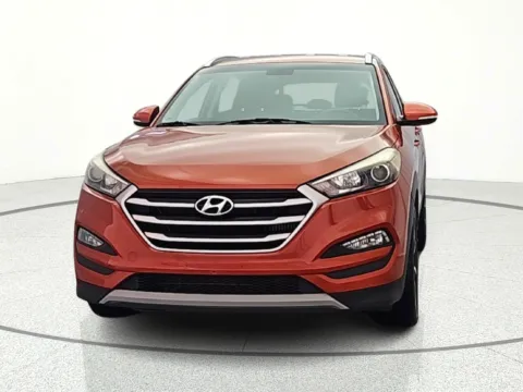 Photos of 2017 Hyundai Tucson Sport for sale in Gurnee, IL at CarWise Gurnee