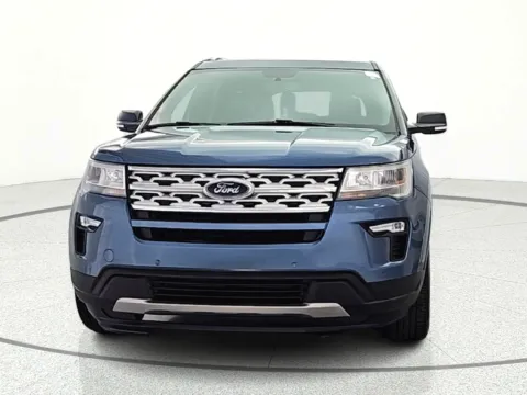 Photos of 2019 Ford Explorer XLT for sale in Gurnee, IL at CarWise Gurnee