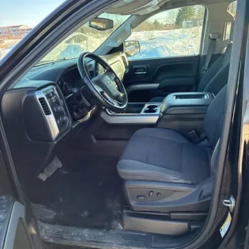 Another view of 2018 Chevrolet Silverado 1500 LT for sale in Gurnee, IL at CarWise Gurnee