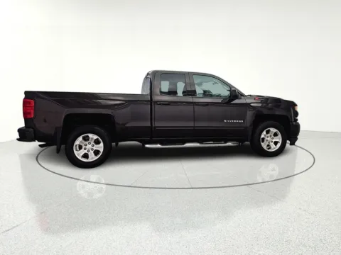 More photos of 2018 Chevrolet Silverado 1500 LT at CarWise Gurnee, IL