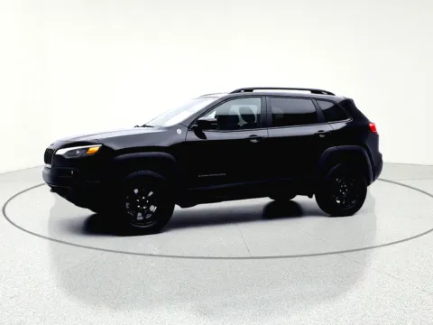 Another view of 2022 Jeep Cherokee Trailhawk for sale in Gurnee, IL at CarWise Gurnee