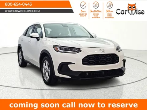 White 2023 Honda HR-V LX for sale in Gurnee, IL