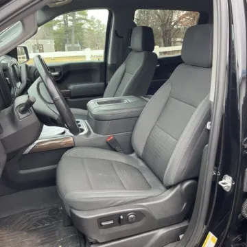 Another view of 2021 Chevrolet Silverado 1500 LT Trail Boss for sale in Gurnee, IL at CarWise Gurnee