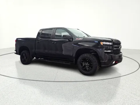 Photos of 2021 Chevrolet Silverado 1500 LT Trail Boss for sale in Gurnee, IL at CarWise Gurnee