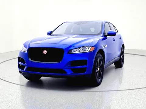 Photos of 2020 Jaguar F-PACE 25t Premium for sale in Gurnee, IL at CarWise Gurnee