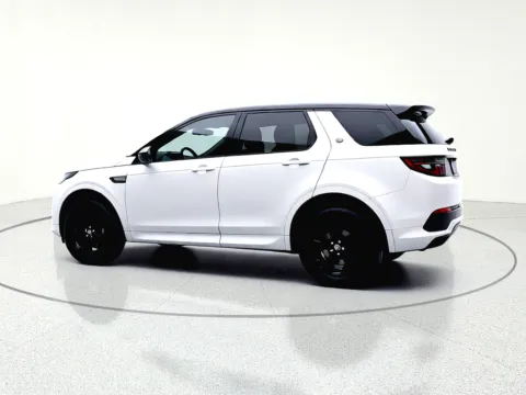 More photos of 2020 Land Rover Discovery Sport S R-Dynamic at CarWise Gurnee, IL