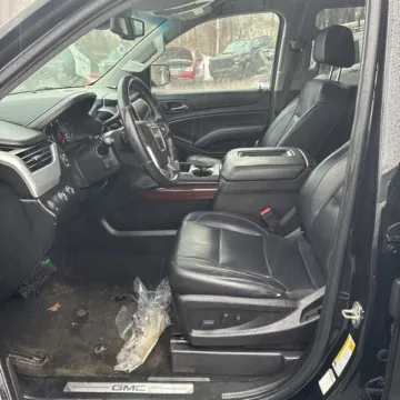 Another view of 2017 GMC Yukon SLT for sale in Gurnee, IL at CarWise Gurnee