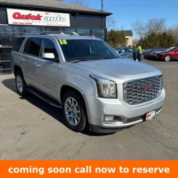 Silver 2018 GMC Yukon Denali for sale in Gurnee, IL