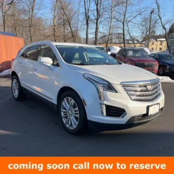 White 2019 Cadillac XT5 Premium Luxury for sale in Gurnee, IL