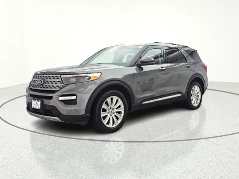 More photos of 2021 Ford Explorer Limited at CarWise Gurnee, IL