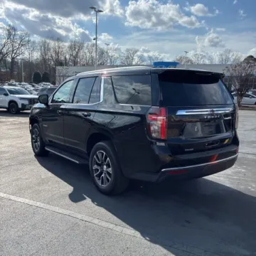 Photos of 2021 Chevrolet Tahoe LS for sale in Gurnee, IL at CarWise Gurnee