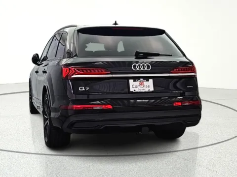More photos of 2021 Audi Q7 55 Prestige at CarWise Gurnee, IL