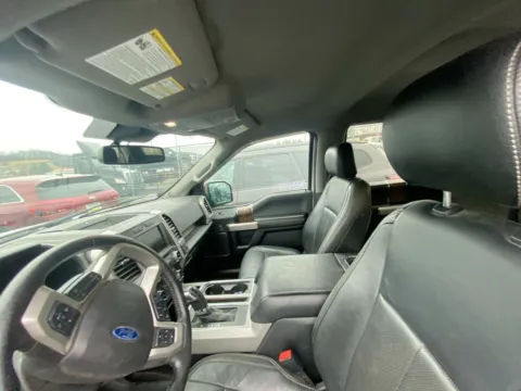 Another view of 2019 Ford F-150 Lariat for sale in Gurnee, IL at CarWise Gurnee