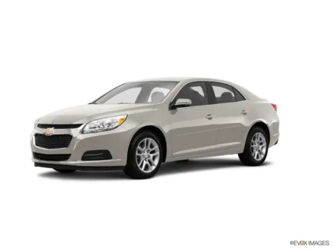 Silver 2015 Chevrolet Malibu LT for sale in Gurnee, IL