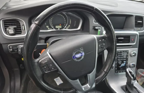 Another view of 2018 Volvo S60 Inscription T5 for sale in Gurnee, IL at CarWise Gurnee