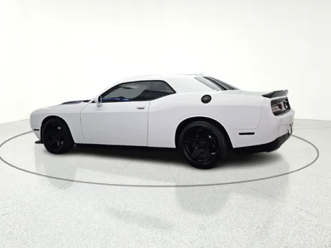 More photos of 2019 Dodge Challenger GT at CarWise Gurnee, IL