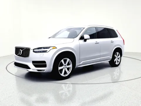 Another view of 2022 Volvo XC90 T5 Momentum for sale in Gurnee, IL at CarWise Gurnee