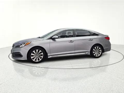 Another view of 2017 Hyundai Sonata Sport for sale in Gurnee, IL at CarWise Gurnee