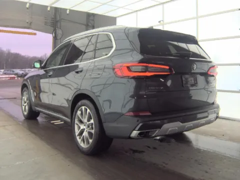 Photos of 2020 BMW X5 xDrive40i for sale in Gurnee, IL at CarWise Gurnee