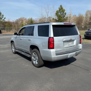 Photos of 2019 Chevrolet Tahoe LT for sale in Gurnee, IL at CarWise Gurnee