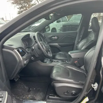 Another view of 2020 Jeep Cherokee Limited for sale in Gurnee, IL at CarWise Gurnee