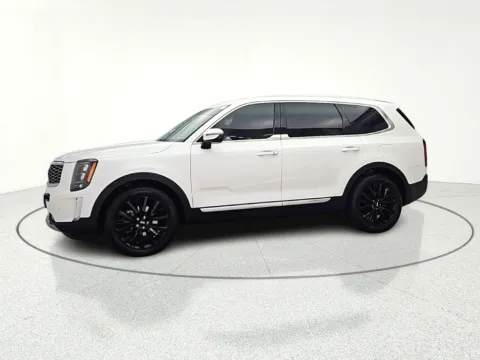 Another view of 2020 Kia Telluride SX for sale in Gurnee, IL at CarWise Gurnee