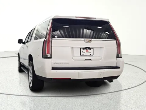 More photos of 2019 Cadillac Escalade ESV Luxury at CarWise Gurnee, IL