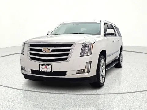 Photos of 2019 Cadillac Escalade ESV Luxury for sale in Gurnee, IL at CarWise Gurnee