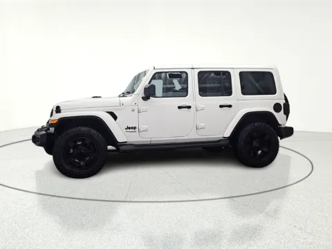 More photos of 2019 Jeep Wrangler Unlimited Sahara at CarWise Gurnee, IL