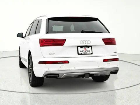 More photos of 2019 Audi Q7 45 Premium Plus at CarWise Gurnee, IL