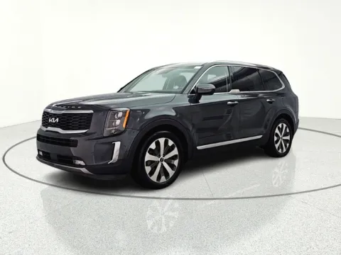 More photos of 2022 Kia Telluride SX at CarWise Gurnee, IL