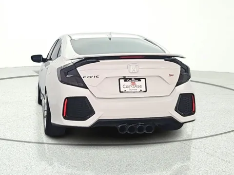 More photos of 2019 Honda Civic Si at CarWise Gurnee, IL