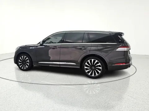 More photos of 2020 Lincoln Aviator Plug-In Hybrid Black Label Grand Touring at CarWise Gurnee, IL