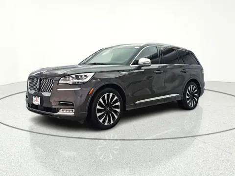 Another view of 2020 Lincoln Aviator Plug-In Hybrid Black Label Grand Touring for sale in Gurnee, IL at CarWise Gurnee