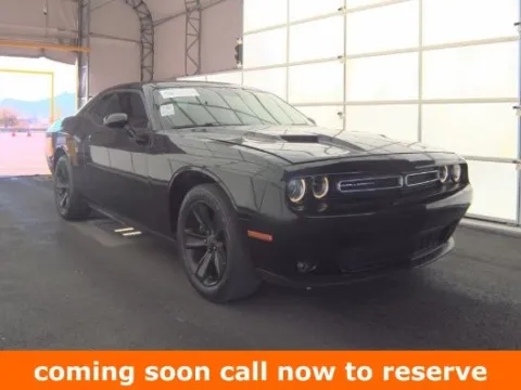 Black 2015 Dodge Challenger SXT for sale in Gurnee, IL