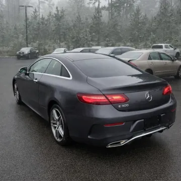 Photos of 2018 Mercedes-Benz E-Class E 400 for sale in Gurnee, IL at CarWise Gurnee