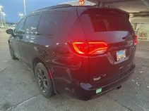 Photos of 2020 Chrysler Pacifica Launch Edition for sale in Gurnee, IL at CarWise Gurnee