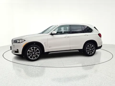 Another view of 2018 BMW X5 xDrive35i for sale in Gurnee, IL at CarWise Gurnee