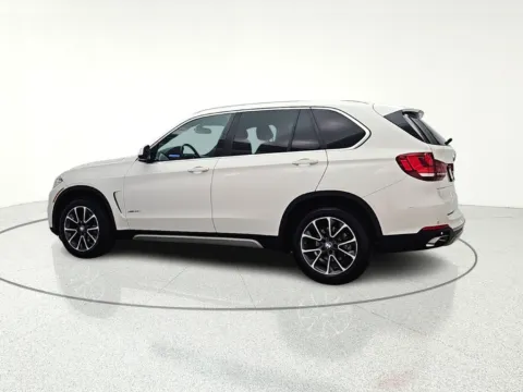More photos of 2018 BMW X5 xDrive35i at CarWise Gurnee, IL