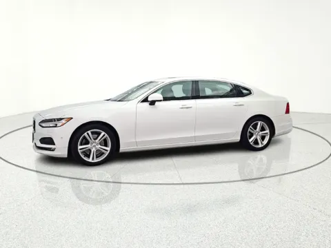 Another view of 2018 Volvo S90 T5 Momentum for sale in Gurnee, IL at CarWise Gurnee