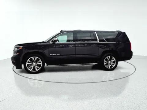 More photos of 2019 Chevrolet Suburban Premier at CarWise Gurnee, IL