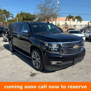 Black 2019 Chevrolet Suburban Premier for sale in Gurnee, IL