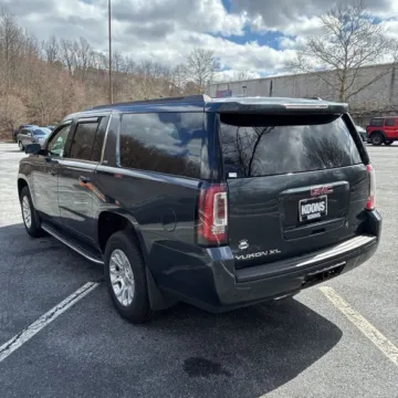 Photos of 2020 GMC Yukon XL SLT for sale in Gurnee, IL at CarWise Gurnee